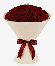 Букет 101 Бордовая роза Блэк Бакарра в Орудьево