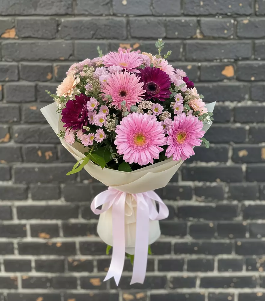 Букет цветов из: Герберы и Хризантемы в Орудьево