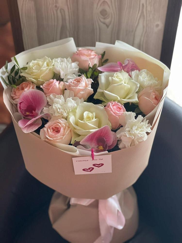 Букет цветов из: Орхидеи, Розы и Гвоздики в Орудьево