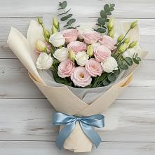 Букет цветов из:  Лизиантусы в Орудьево