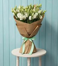 Букет цветов из:  Лизиантусы в Орудьево